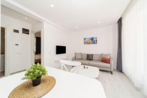Superb Flat Close to Duden Waterfall in Muratpasa